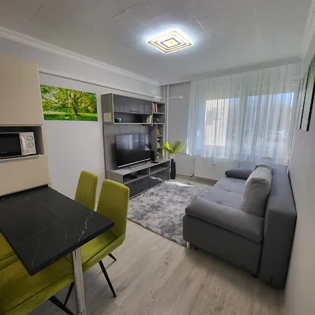 Elizabet Apartman Szolnok Exterior photo